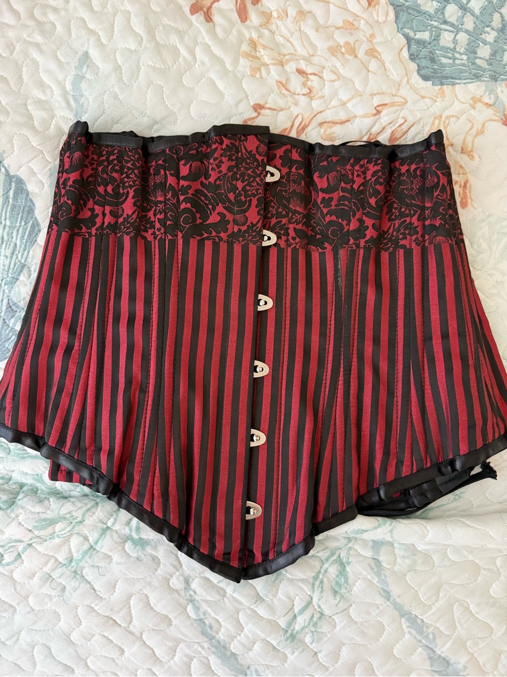 Corset Deal Authentic Underbust Corset, Size 26